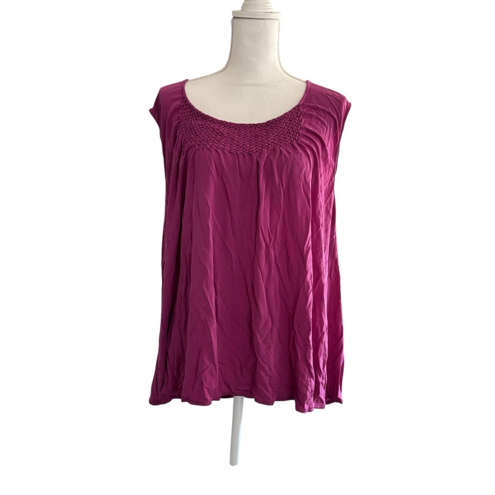 CLOSET CLEAN OUT! Ellen Tracy Smocked Front Sleeveless Blouse – Size 1X